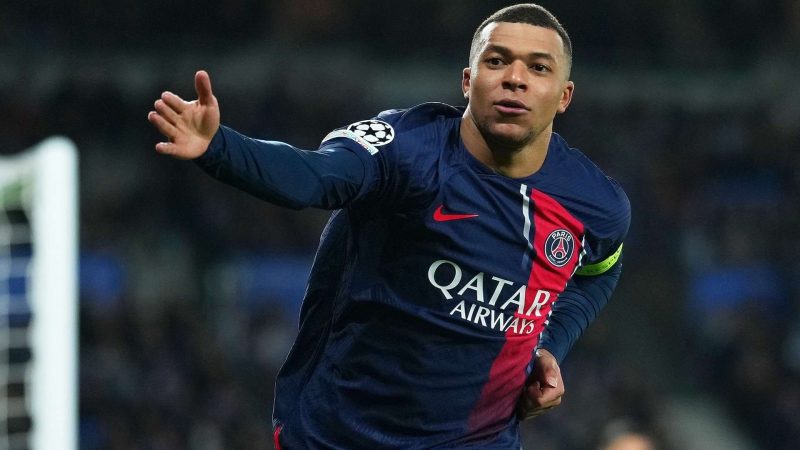 Kylian Mbappé tại PSG