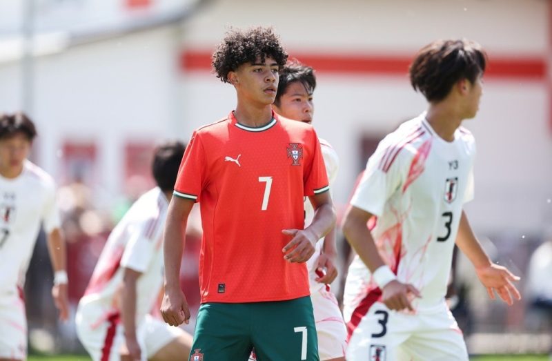 Ronaldo Jr được triệu tập lên U15 Bồ Đào Nha